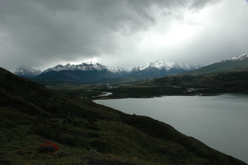Lago Paine and its starting to rain