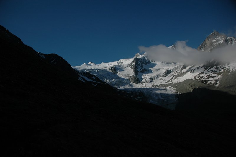 Looking back on Glacier de Moiry from the trail to Col de Sorebois