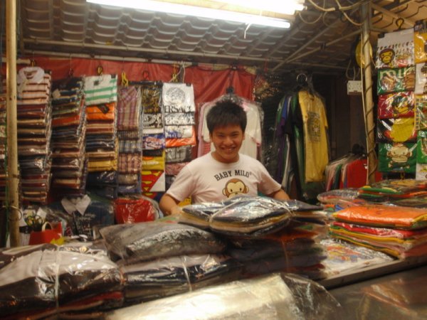 14 Chinatown vendor