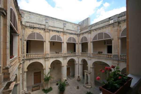 30 Interior courtyard of Palace of Justice