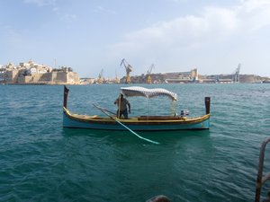 48 Our yaxi from Vittoriosa to Valletta