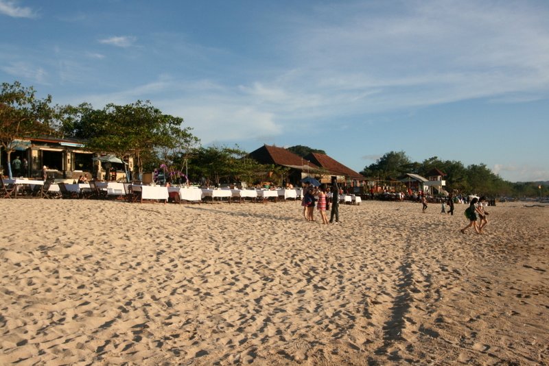 05 Jimbaran Beach