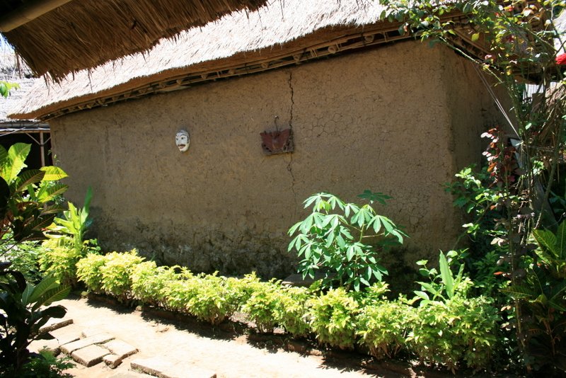 10 Mud and stone house in coffee compound