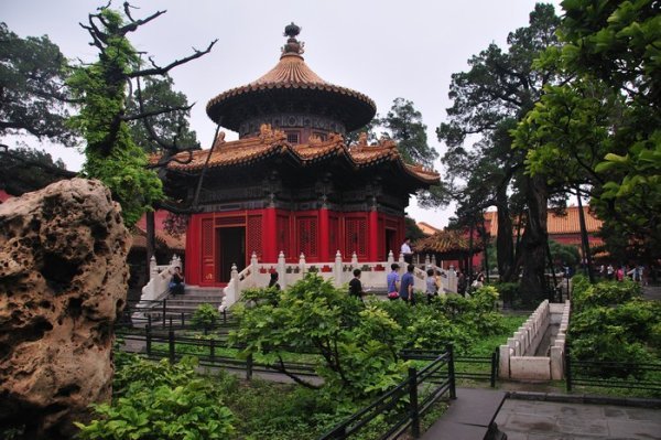 The Pavilion of Ten Thousand Springs - The Forbidden City, Beijing