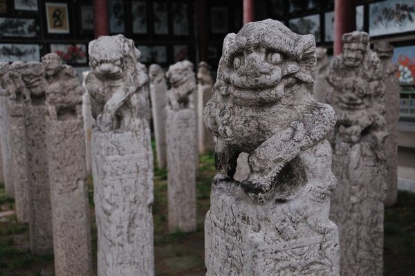 Horse hitching posts with a cute design - Beilin Museum, Xi'an, China