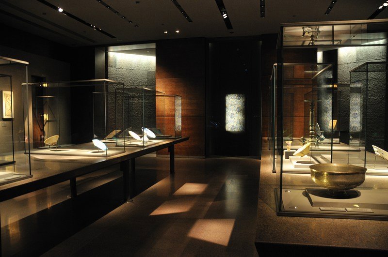 Gallery within the Museum of Islamic Art - Doha, Qatar | Photo