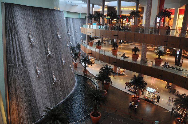 Inside the world's largest shopping mall - Dubai Mall, UAE
