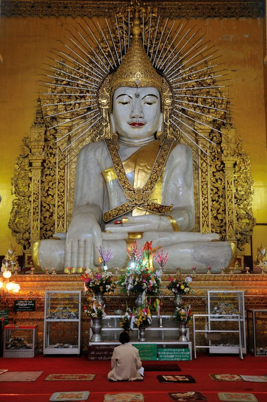 The 20 metres marble Buddha at Kyauktawgyi Paya - Mandalay, Myanmar