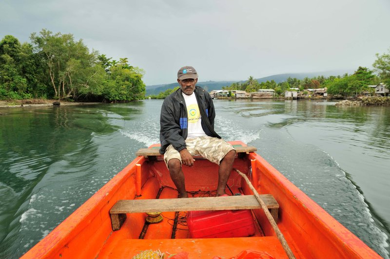 Thomas transporting me to Busu Island - Langa Langa Lagoon, Malaita, Solomon Islands