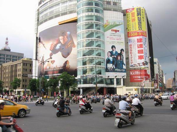 Taipei - where West meets East and scooters are abundant