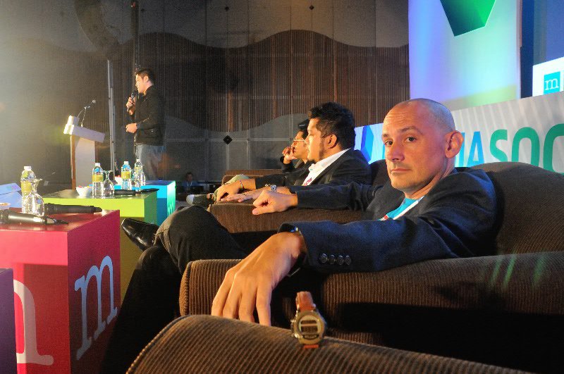Scott Eddy gives me an inquisitive look on stage at Malaysia Social Media Week - Petaling Jaya, Malaysia