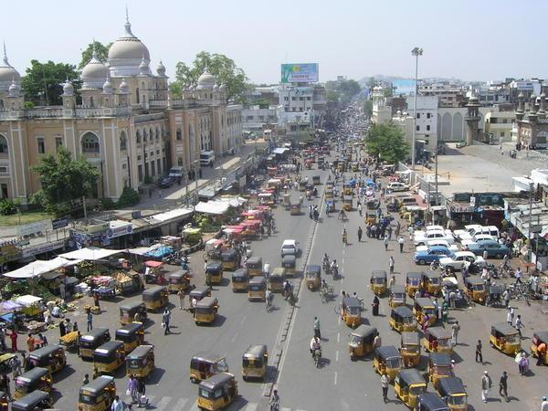 A View of the city from Charminar