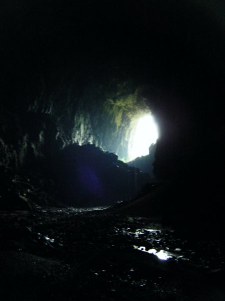Mulu caves for some idea how huge St Pauls catherdal fits into the cave mouth