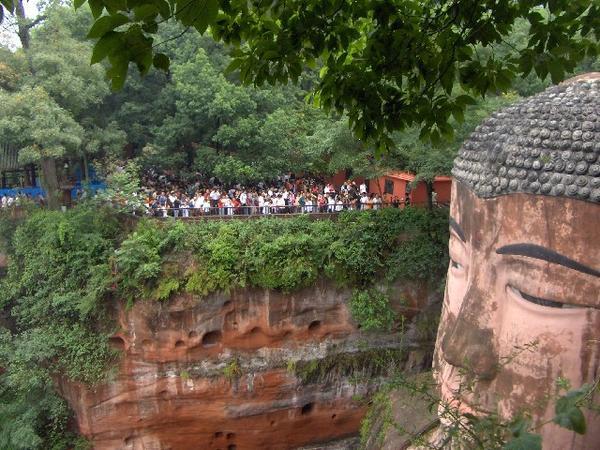 The Crowds Arrive at The Grand Buddha