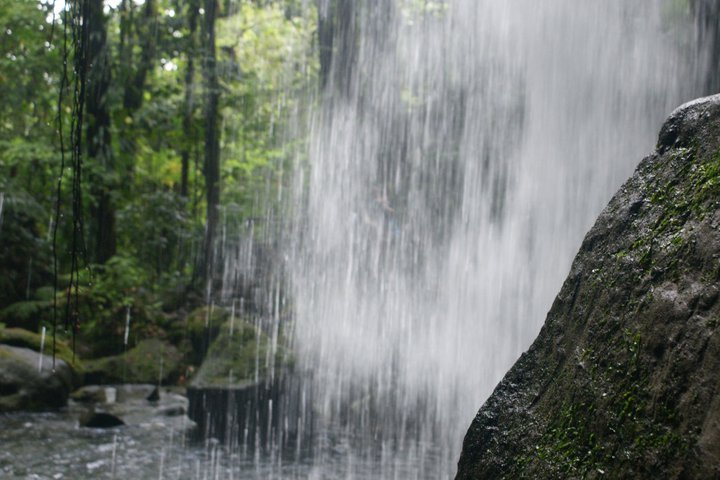 Falls Dominica