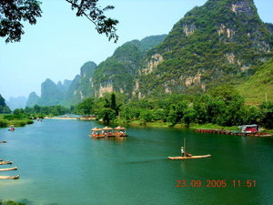 Yu-long River nearby Yangshuo