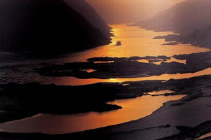 Sunset in Three Gorges