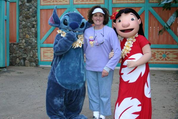 Even Stitch could smell Pooh!