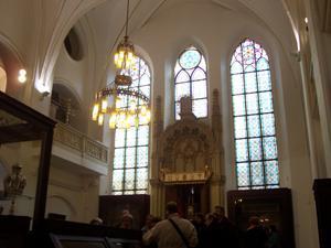 Inside the Maisel Synagogue...