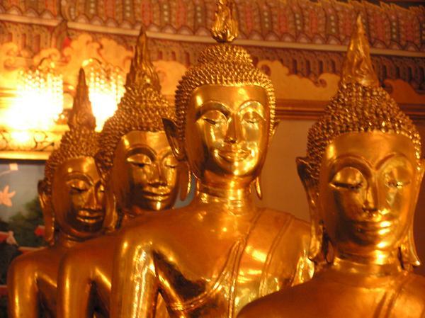 more buddha statues