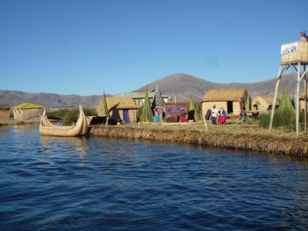 "De Flytende Øyene" utenfor Puno