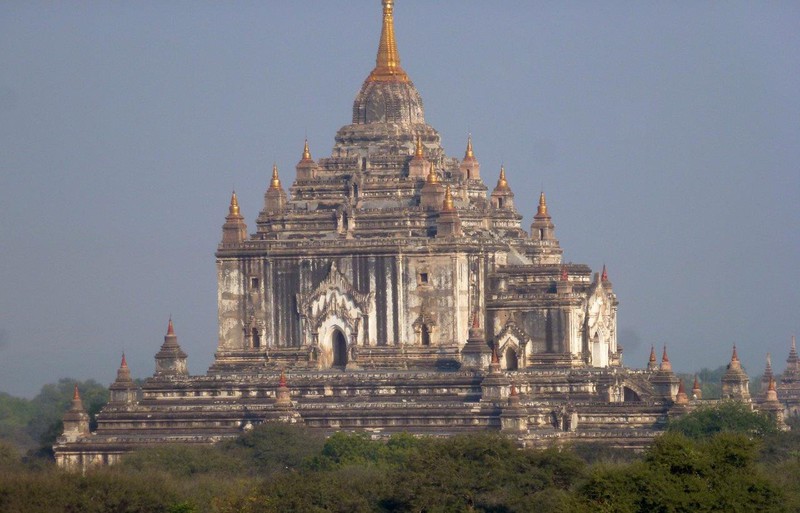 Thatbyinnya-tempelet.