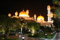 La Mosquée du Sultan et ses domes en or 24 carats