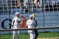 Barrichello e Button, minutos antes de formarem o grid de largada.