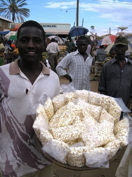 Popcorn vendor
