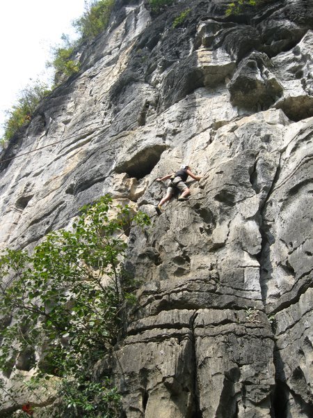 Stacy Rock Climbing-Younghuo