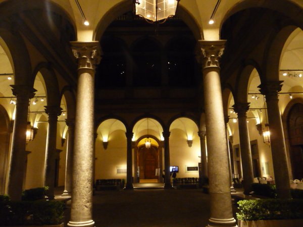 Strozzi Pallazo courtyard