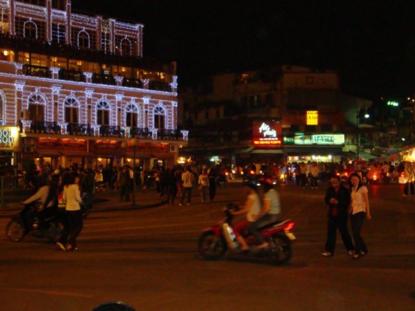 Hanoi after midnight