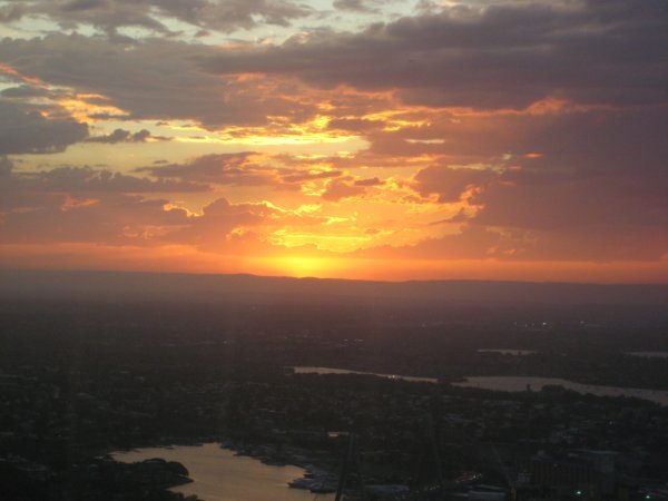 Coucher de soleil depuis la Sydney Tower 2