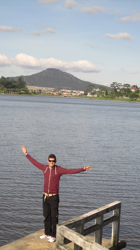Dalat - Devant le lac