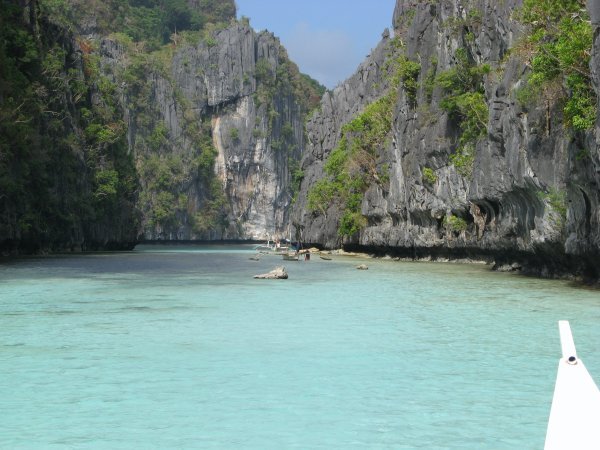 The Small Lagoon on Miniloc