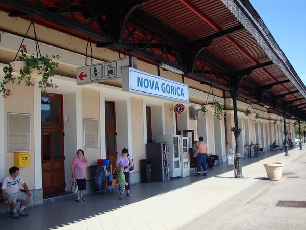 Nova Gorica station