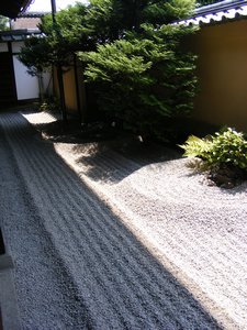 I have become a BIG fan of the Zen gardens!