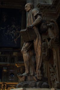 Vraiement troublante la statue dans la basilique de Milan