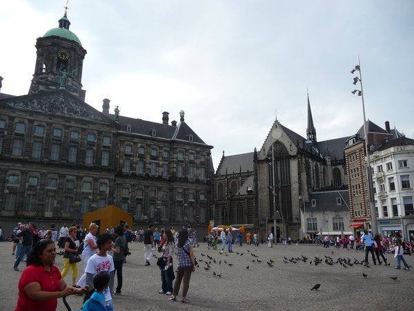 Exploring the Squares of Amsterdam