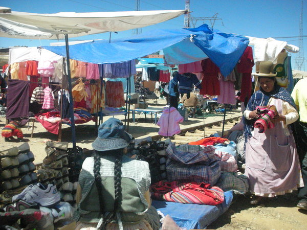 more markets (it goes on for 7 km!)