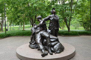Women in Vietnam Memorial