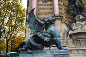Fontaine St. Michel