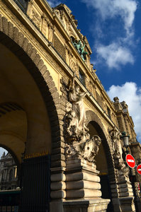Entrance to the Place du Carrousel