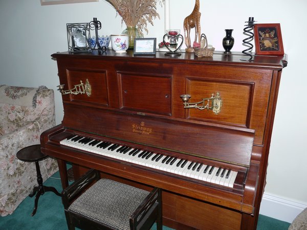 100 Years +, Steinway, PIANOLA! :O