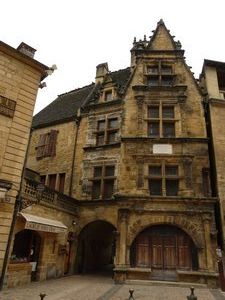 A 16th Century Building in Sarlat