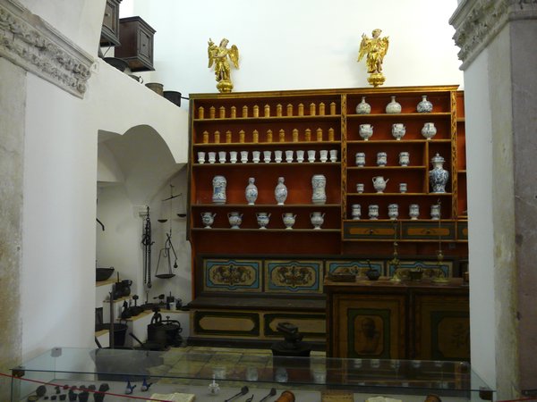 The 14th Century Pharmacy