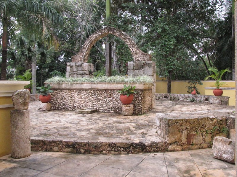 The hacienda's well