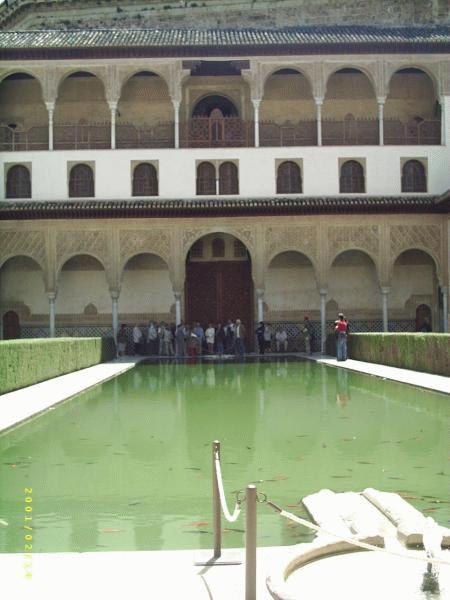 the palace in the alhambra
