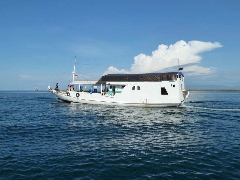 This is what the boat looked like that we took to Flores.