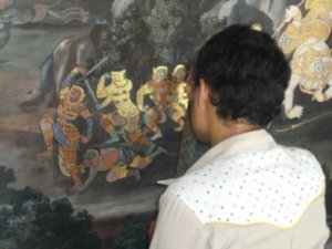 Restoring the art work. Grand Palace, Bangkok